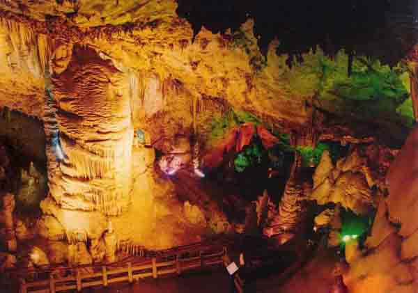 Henan Cockcomb Limestone Cave